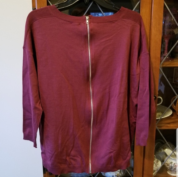 NWT- Maroon Zip Back Sweater - Picture 4 of 4